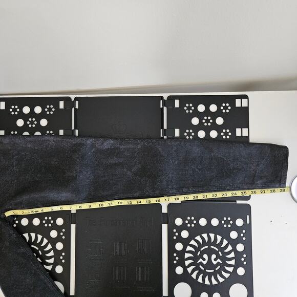 Rag and Bone Women's Black Mid-Rise Snake Print Wax Denim Jeans | 23 - Picture 6 of 16